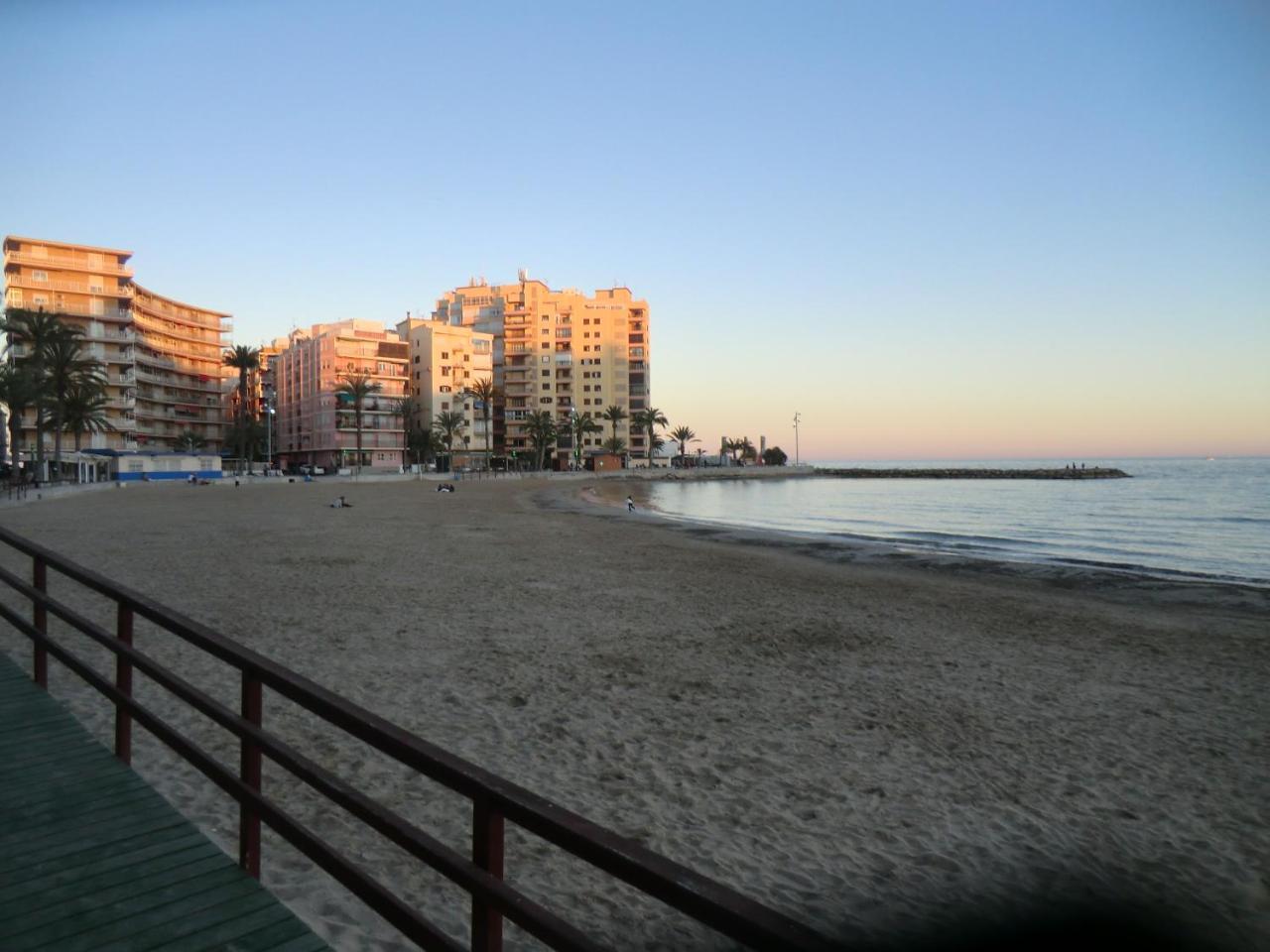 Casas Holiday - Playa Del Cura 2 Торрев'єха Екстер'єр фото